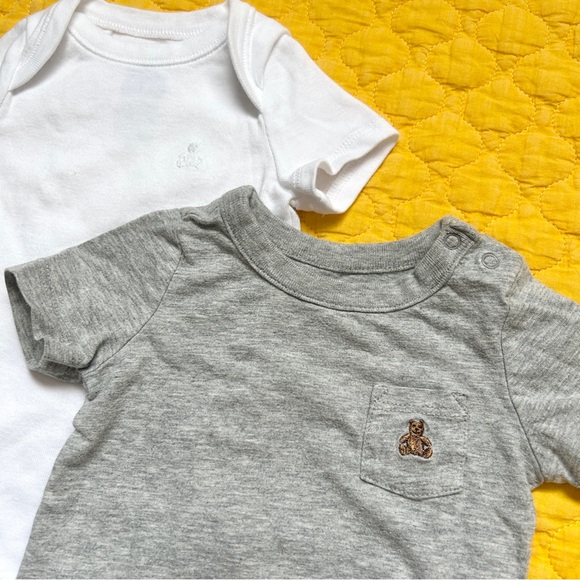 Baby GAP Bodysuit Bundle - White/Grey - Picture 2 of 6